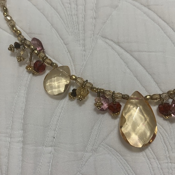 Cookie Lee lucite charm necklace pale gold - Picture 7 of 10